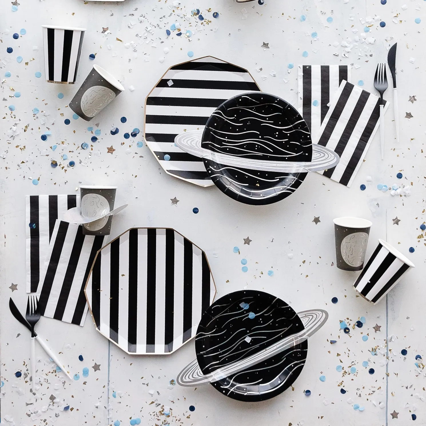 BLACK NOIR SIGNATURE CABANA STRIPE GUEST TOWELS