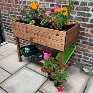 Charles Taylor Peakes Large Veg Planter