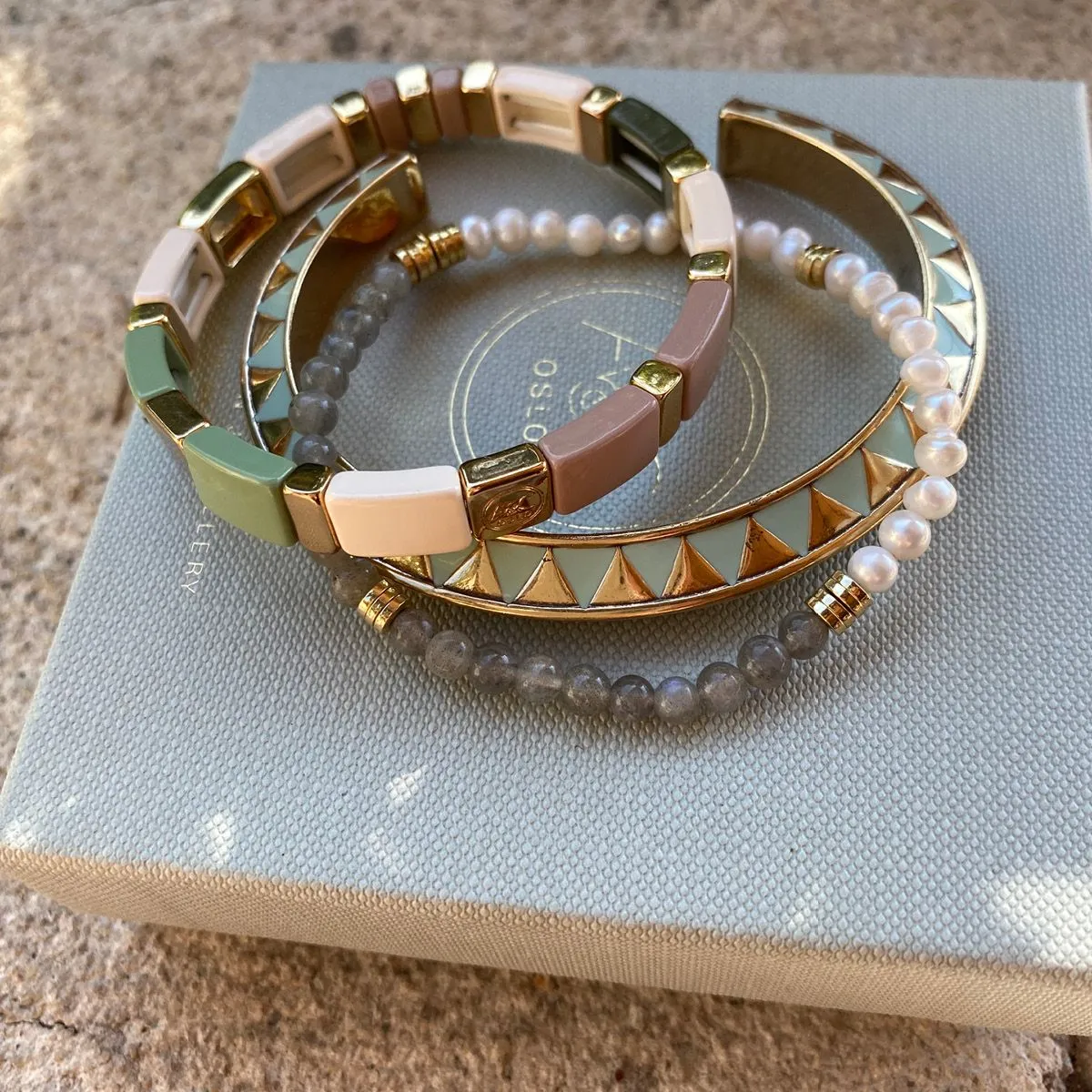 Funky Stones Bracelet