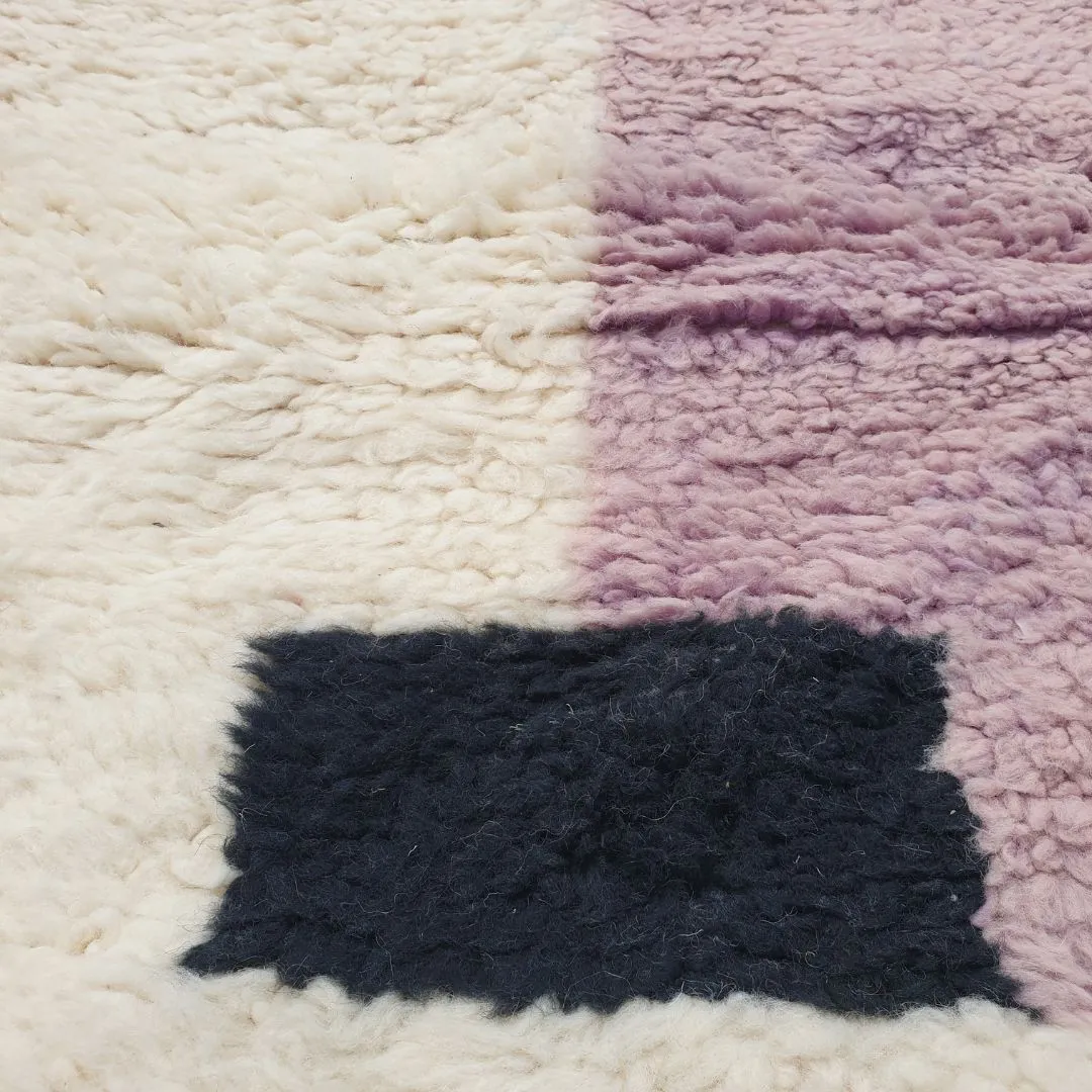 Khzamia | Moroccan Beni rug 6x9 Ultra Soft | White & Lavender Beni Ouarain | 9'51x6'69 Ft | 290x204 cm