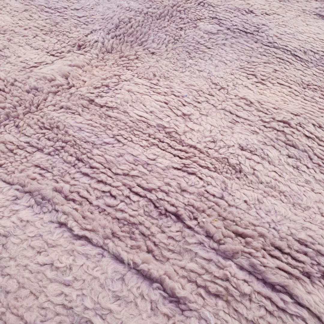 Khzamia | Moroccan Beni rug 6x9 Ultra Soft | White & Lavender Beni Ouarain | 9'51x6'69 Ft | 290x204 cm