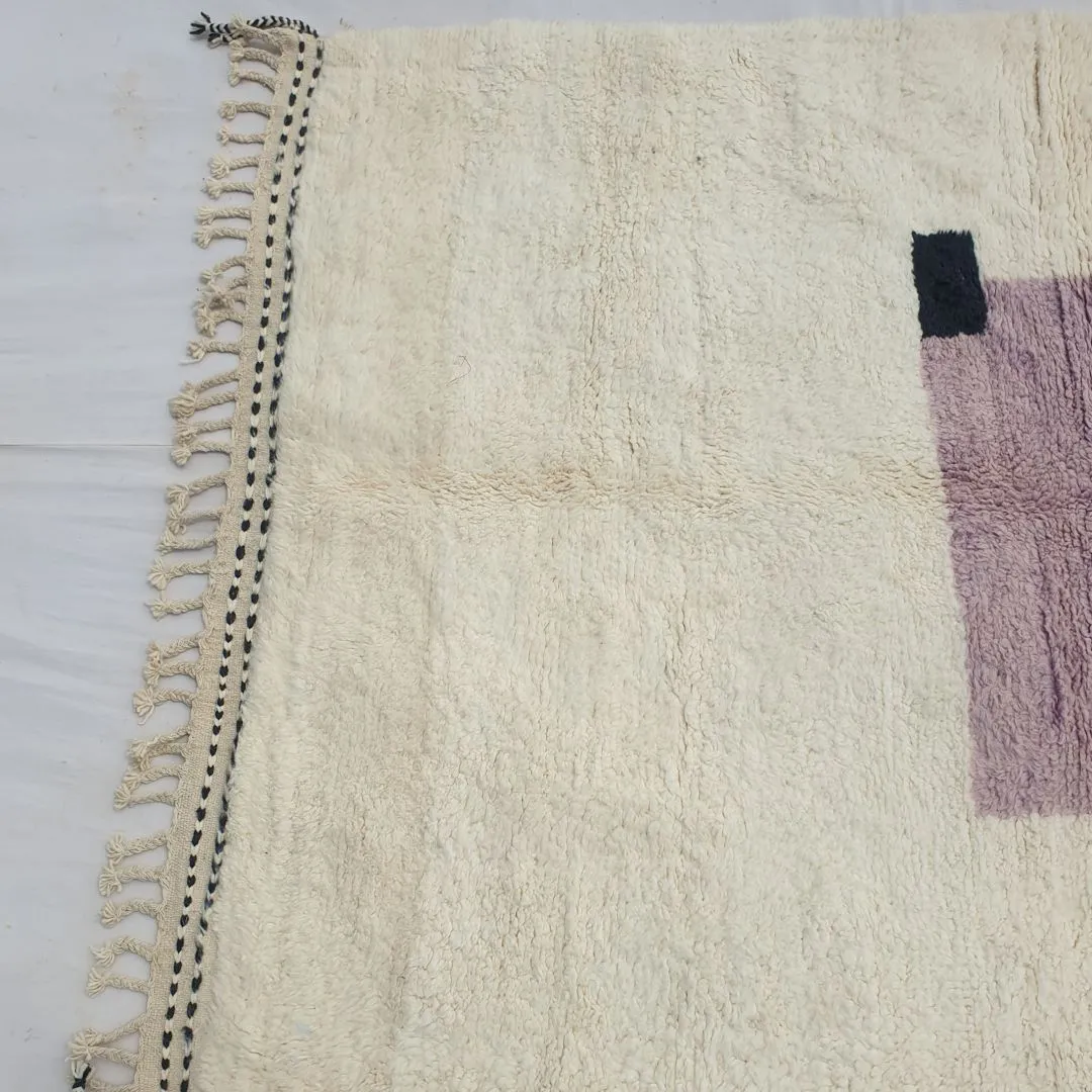 Khzamia | Moroccan Beni rug 6x9 Ultra Soft | White & Lavender Beni Ouarain | 9'51x6'69 Ft | 290x204 cm