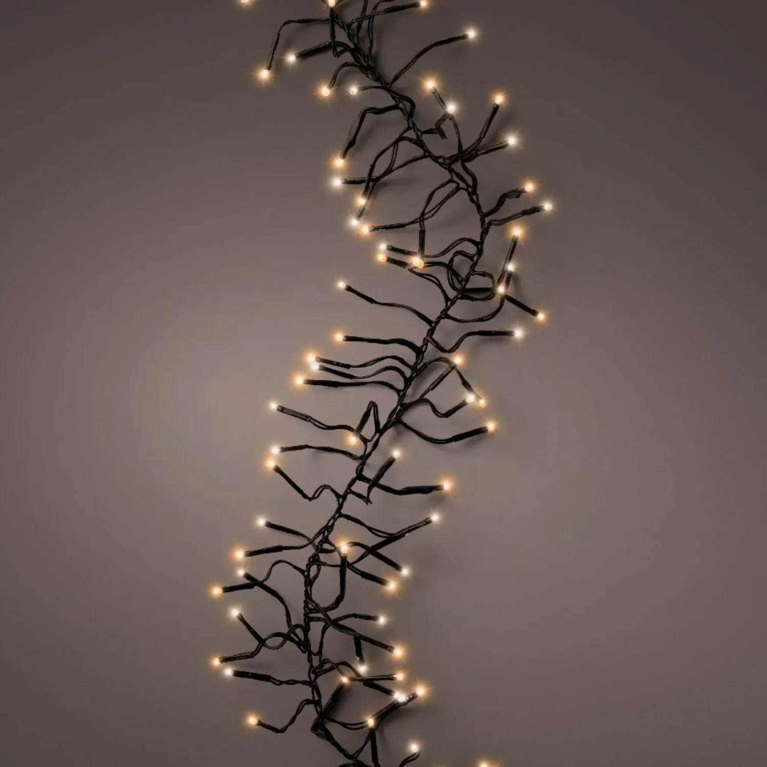 Lumineo 6m Warm White Twinkle Effect Outdoor LED Cluster Lights