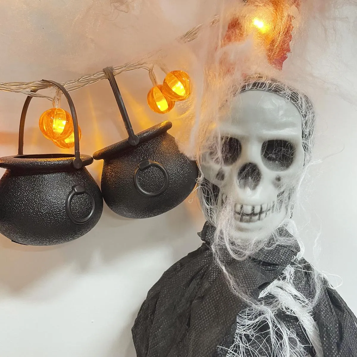 Mini Halloween Candy Bucket Pot Witch Skeleton Cauldron Holder Jar Trick Or Treat Home Party Decoration Props Kids Toy