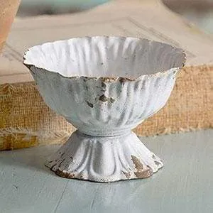 Mini Scalloped Cup - Box of 4