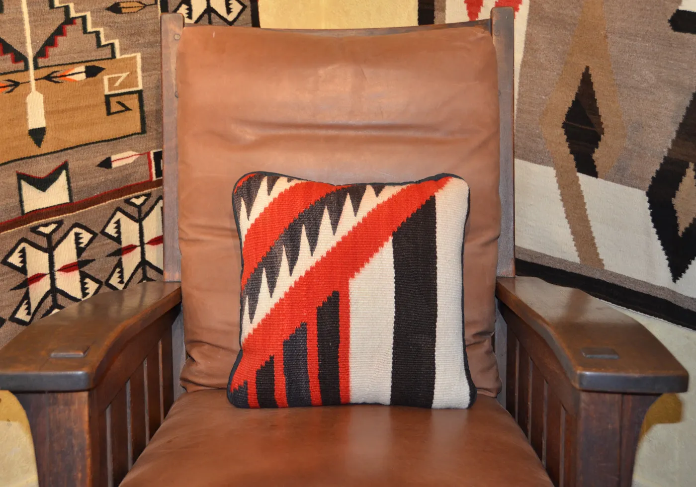 Navajo Pillow : Transitional : P 103