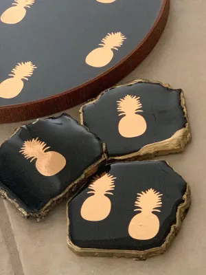Pineapple Wooden Tray with 3 matching coasters