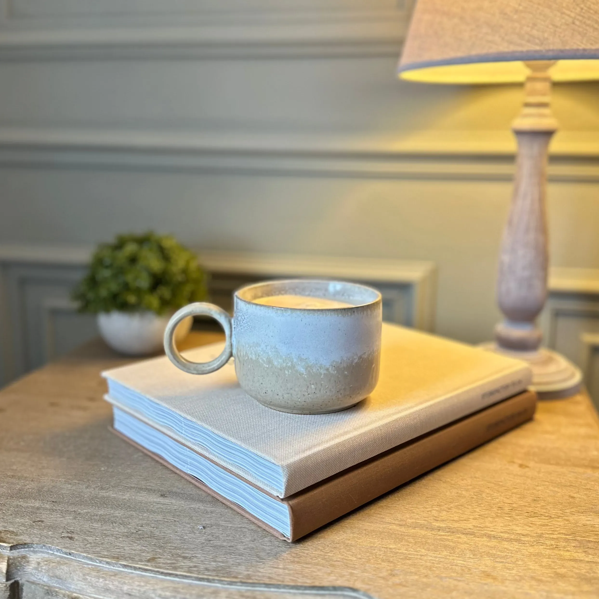 Set of 2 Neutral Hug Mug